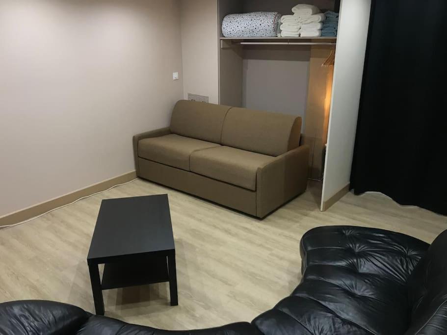 Paisible Logement Tout Equipe Pour 1 A 6 Personnes Ebersheim Exteriör bild